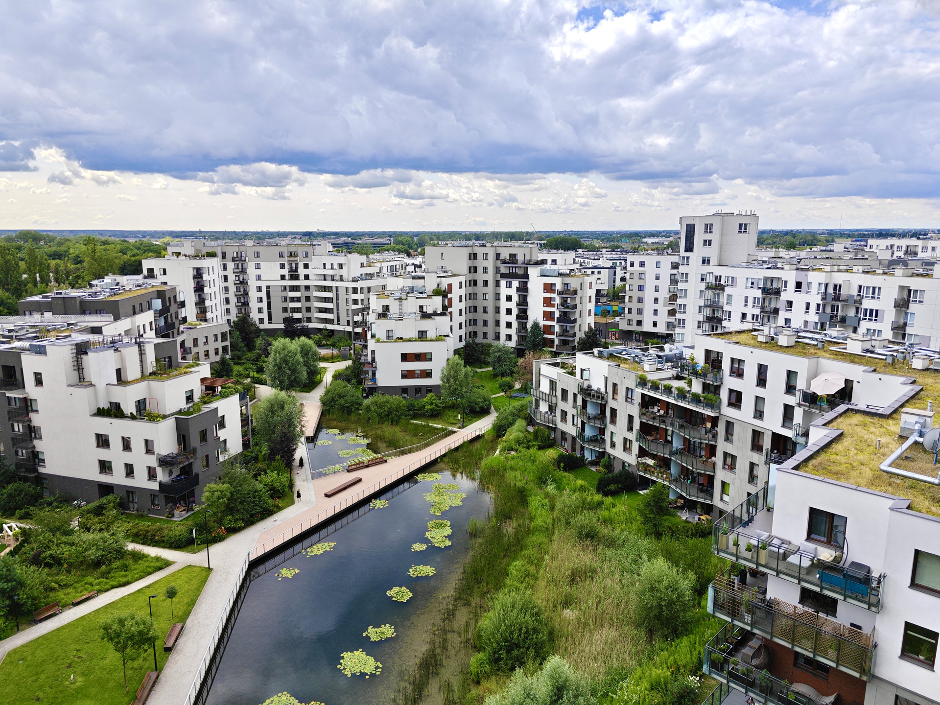 Lake Park Apartments